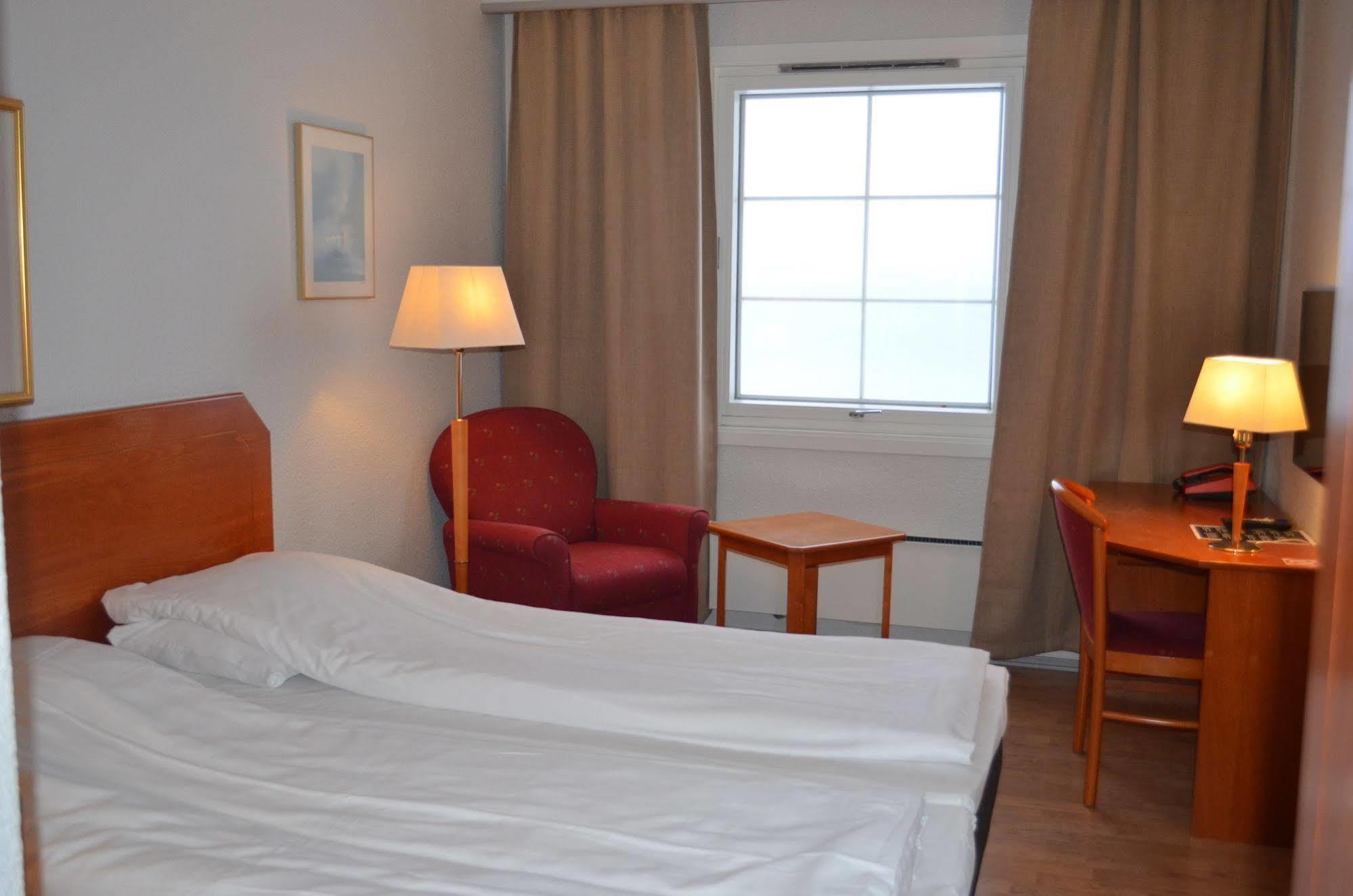 Bjerkvik Hotell Екстериор снимка